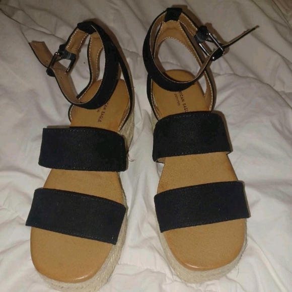 Black wedge sandals - Picture 2 of 4